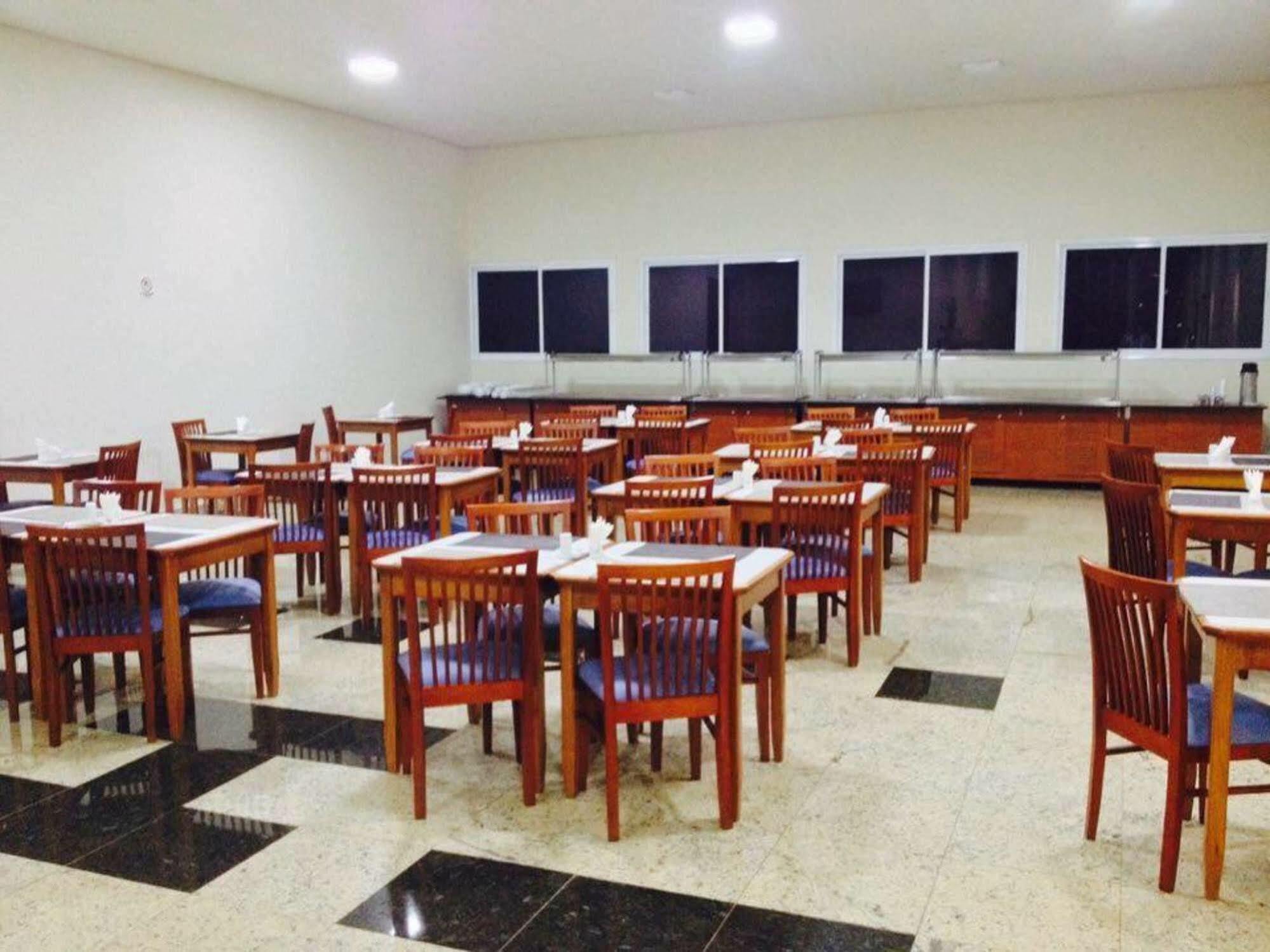 Habitat Hotel Pirassununga Zewnętrze zdjęcie